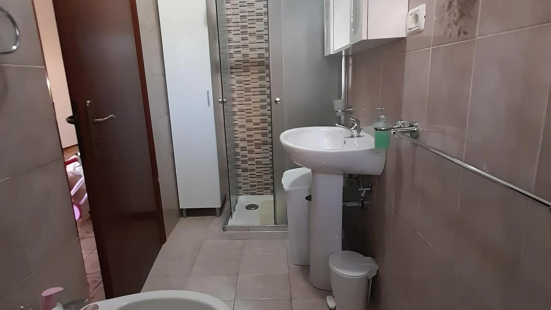Apartament Casa Irene Luni 0*,